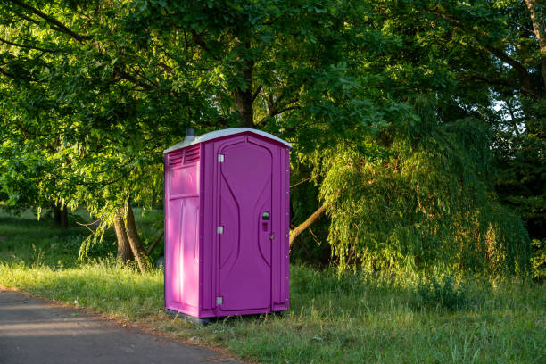 Affordable portable toilet rental in North Weeki Wachee, FL